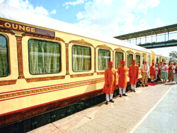 Palace on Wheels, Grands Trains du Monde